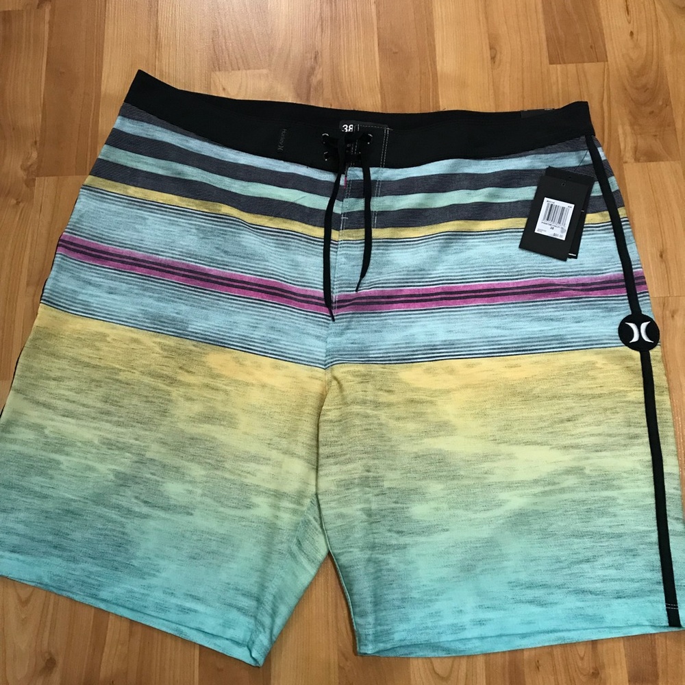 Men’s Hurley Board shorts